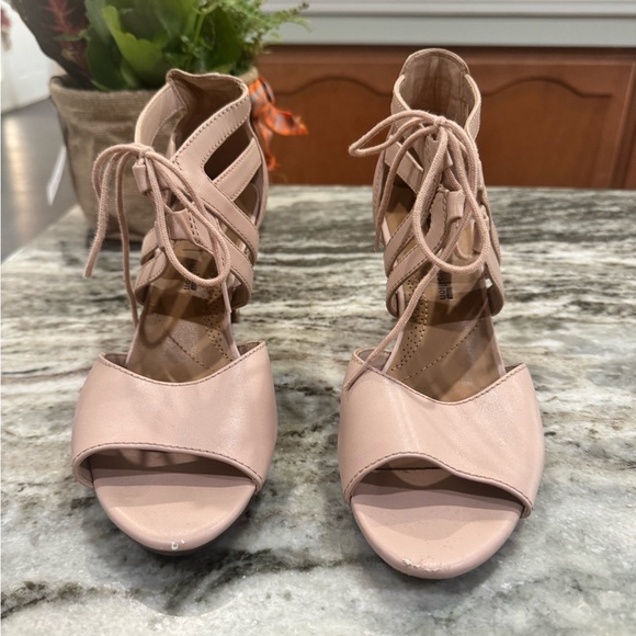 Clarks Women's Soft Cushion Adriel Elania Lace-Up Sandals - Picture 2 of 4